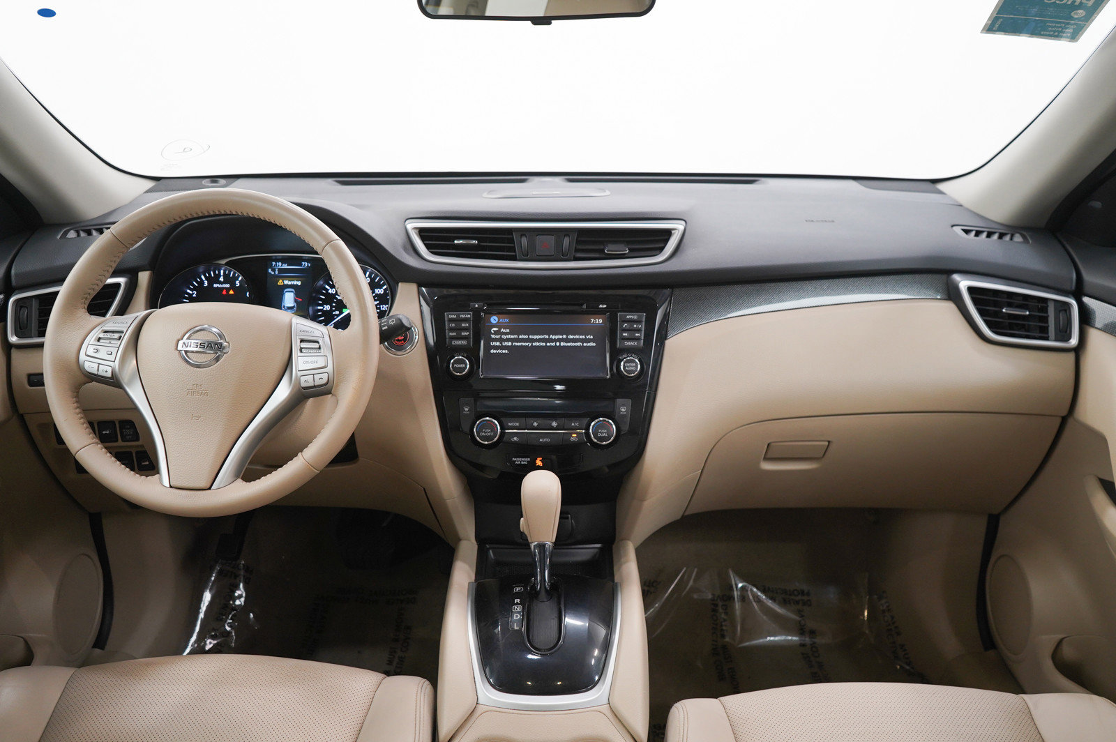 Used 2015 Nissan Rogue SL w/ SL Premium Package image 13