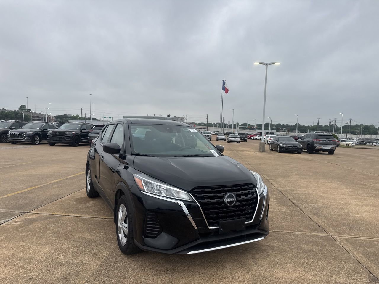 Certified 2023 Nissan Kicks S FWD image 2