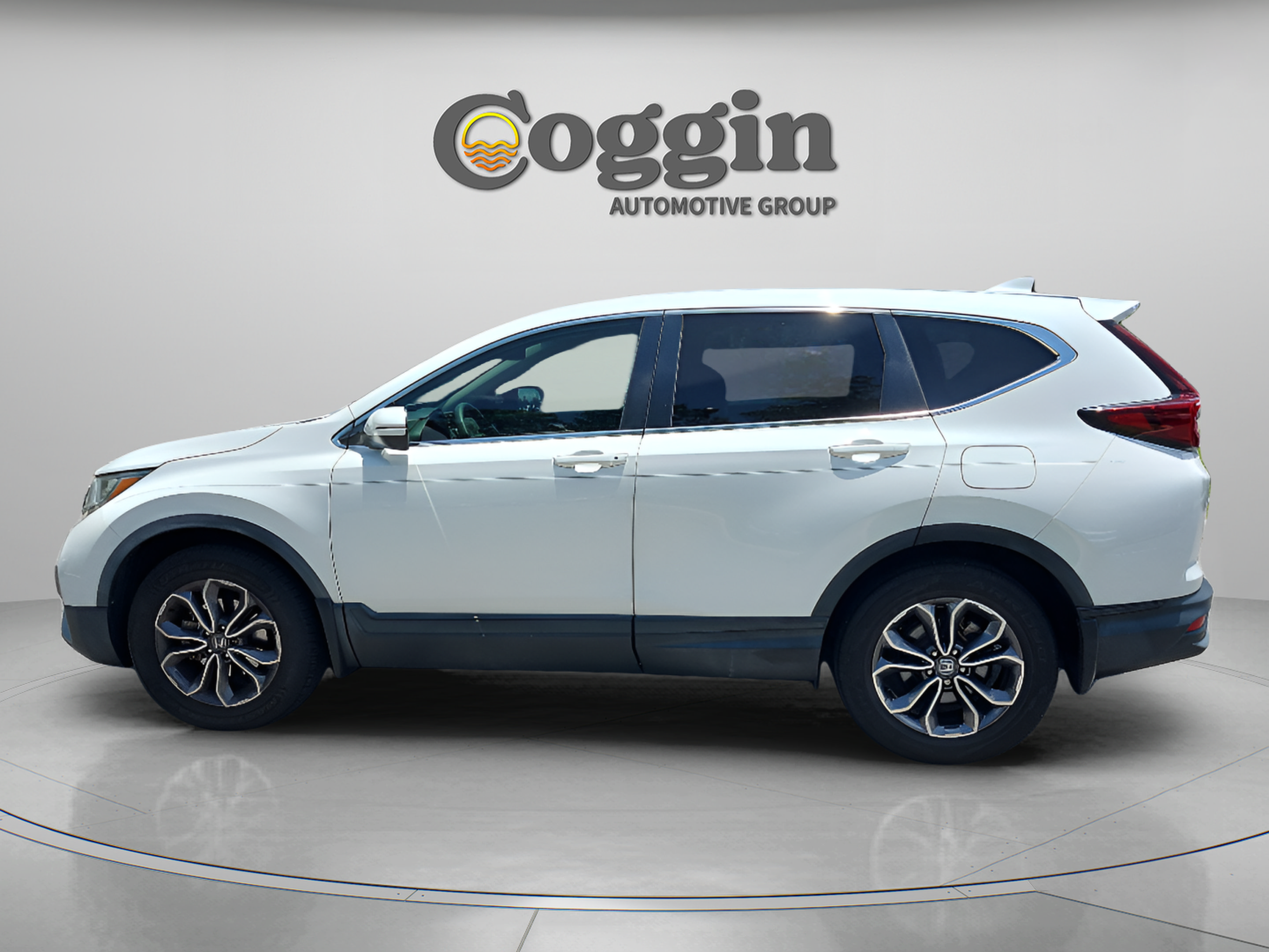 Used 2021 Honda CR-V EX image 2