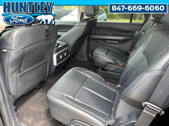 Used 2023 Ford Expedition XLT AWD/4WD image 18