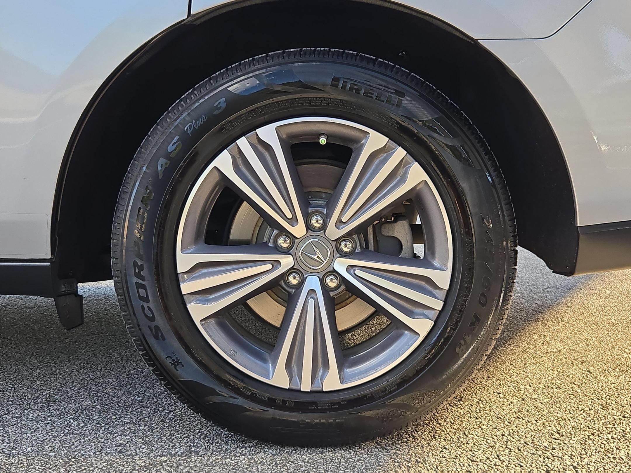 Used 2019 Acura MDX FWD image 30