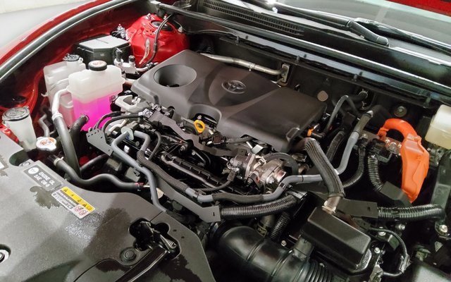 Used 2023 Toyota Crown Limited image 36