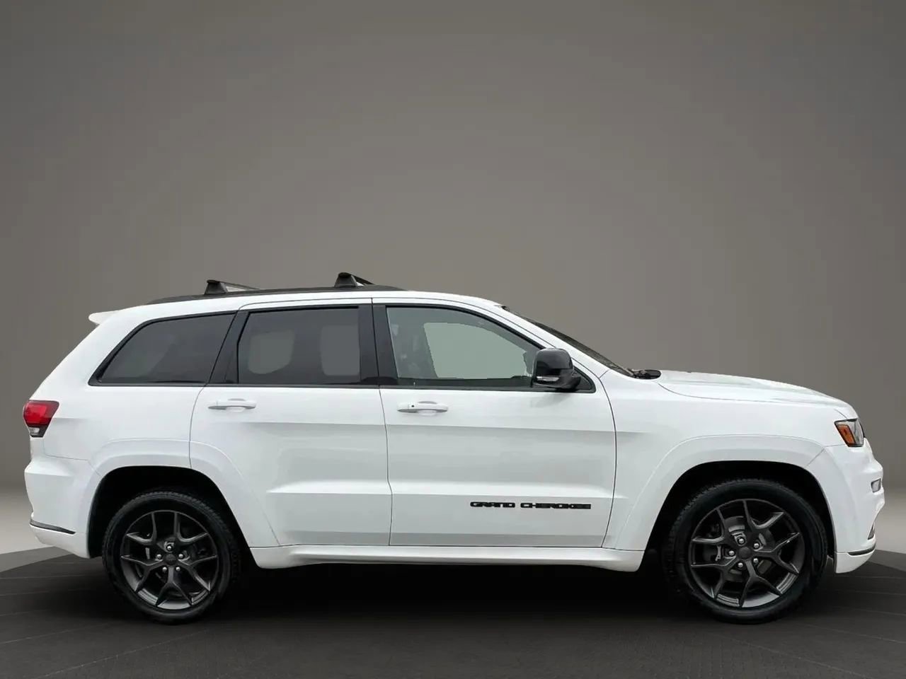 Used 2019 Jeep Grand Cherokee Limited X image 4