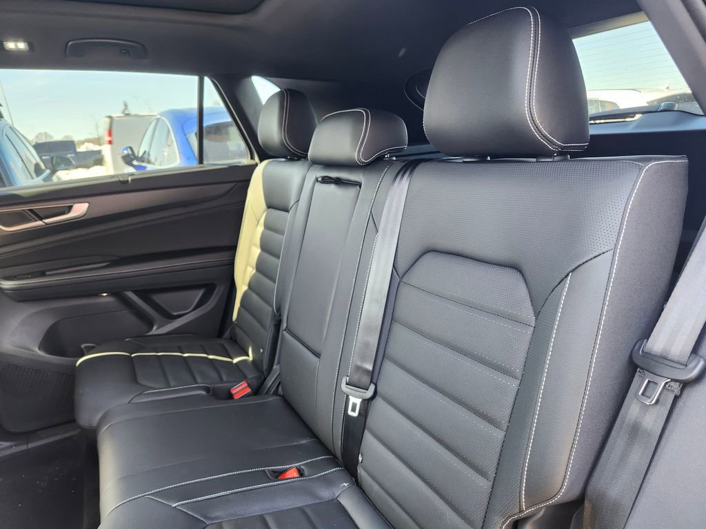 New 2026 Volkswagen Atlas Cross Sport SEL image 11