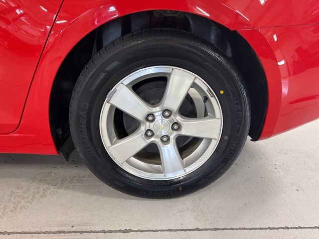 Used 2014 Chevrolet Cruze LT w/ All-Star Edition FWD image 40