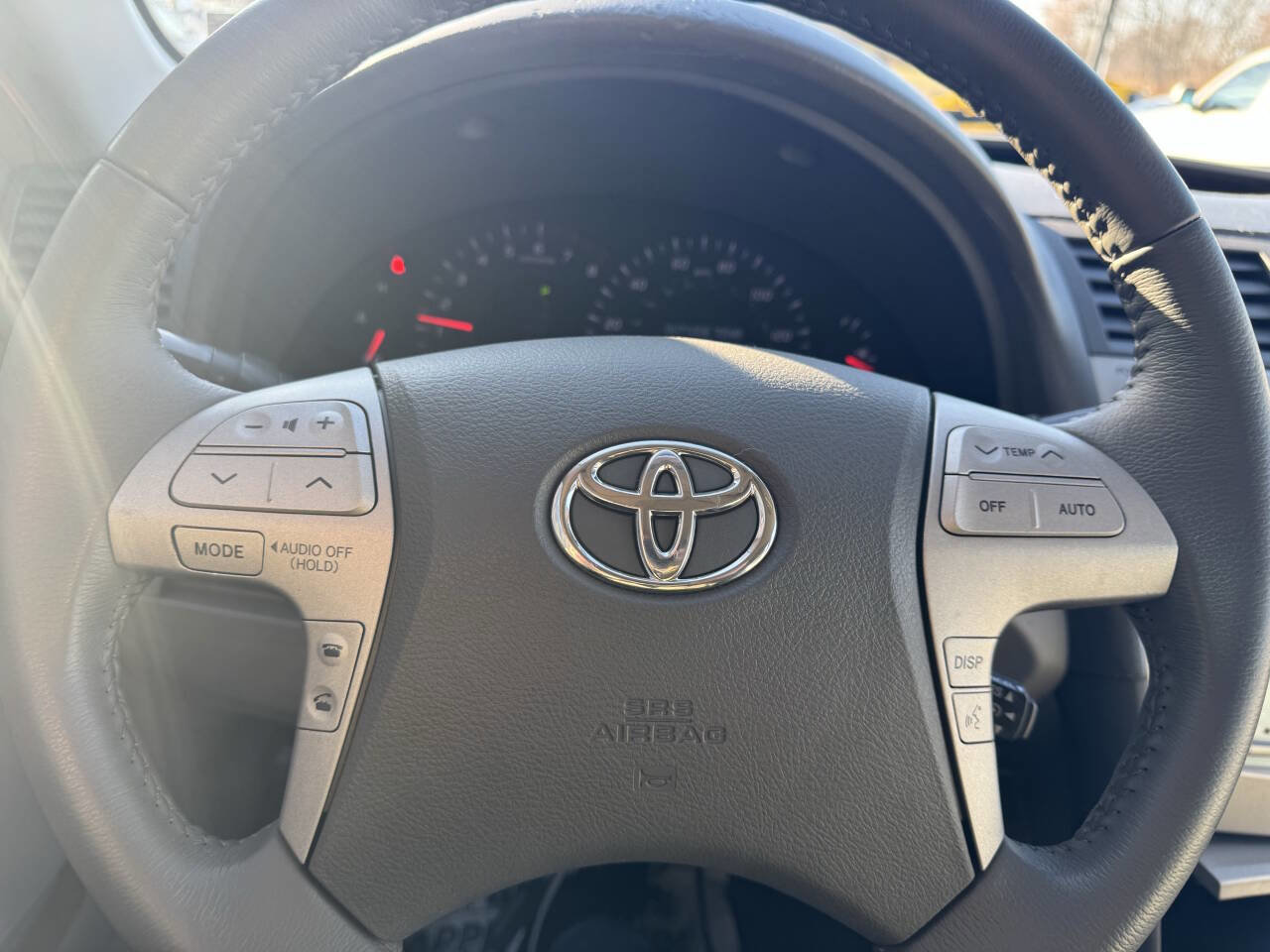 Used 2007 Toyota Camry XLE FWD image 37