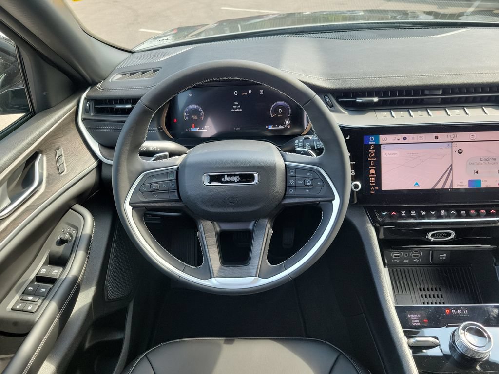 New 2027 Jeep Grand Cherokee Limited AWD/4WD image 8