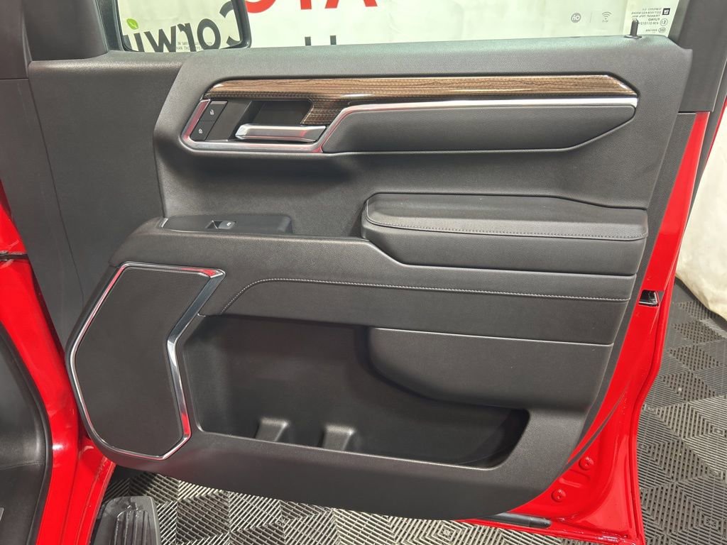 Used 2023 Chevrolet Silverado 1500 RST image 11