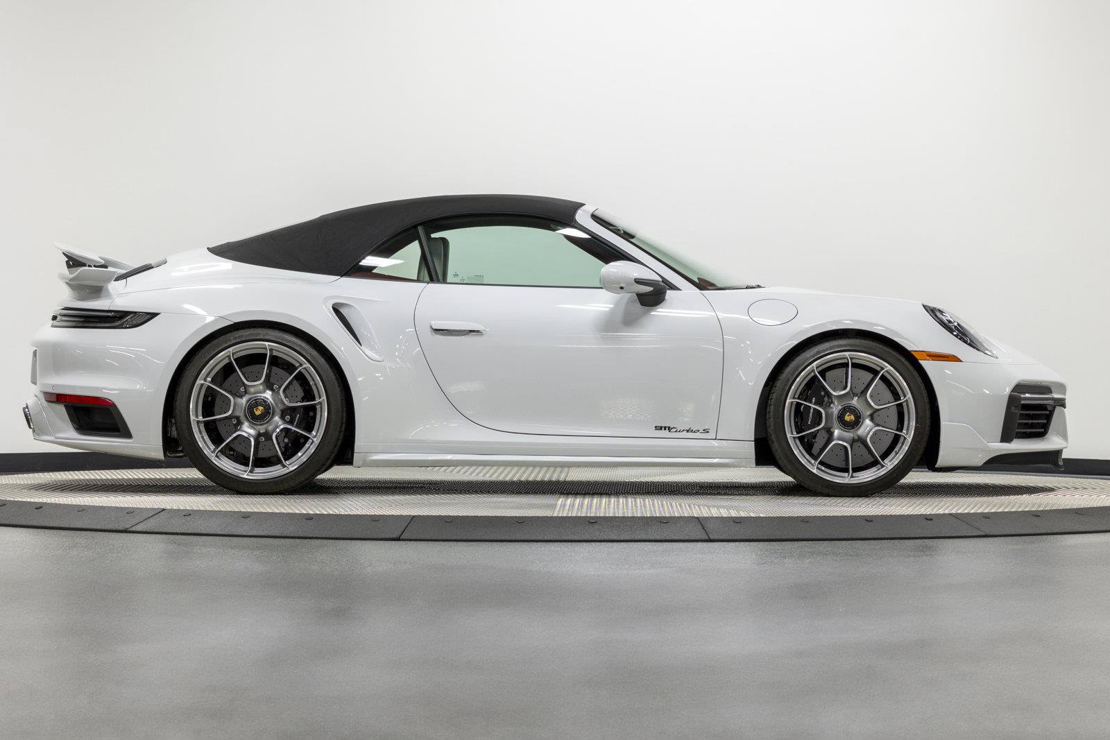 Used 2022 Porsche 911 Turbo S AWD/4WD image 14