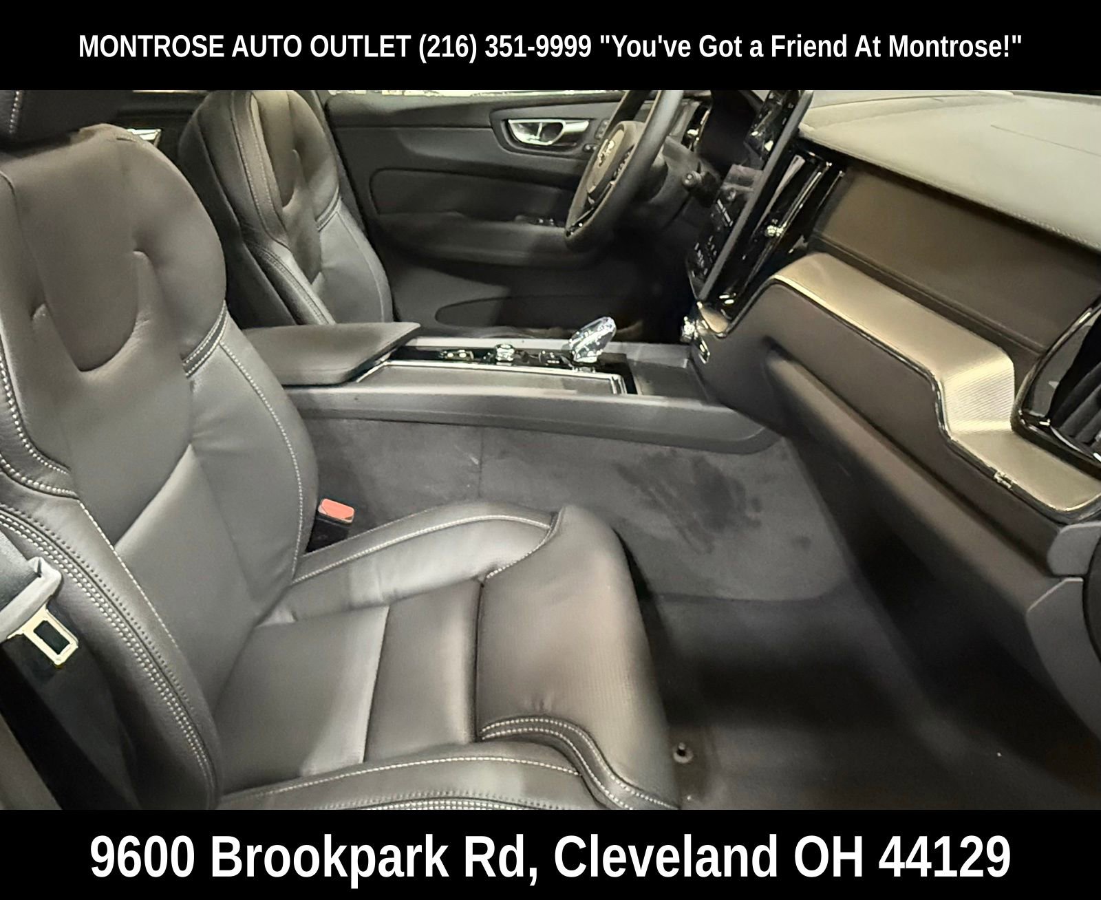 New 2026 Volvo XC60 B5 Ultra w/ Protection Package Premier AWD/4WD image 17
