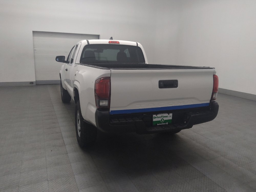 Used 2022 Toyota Tacoma SR image 5