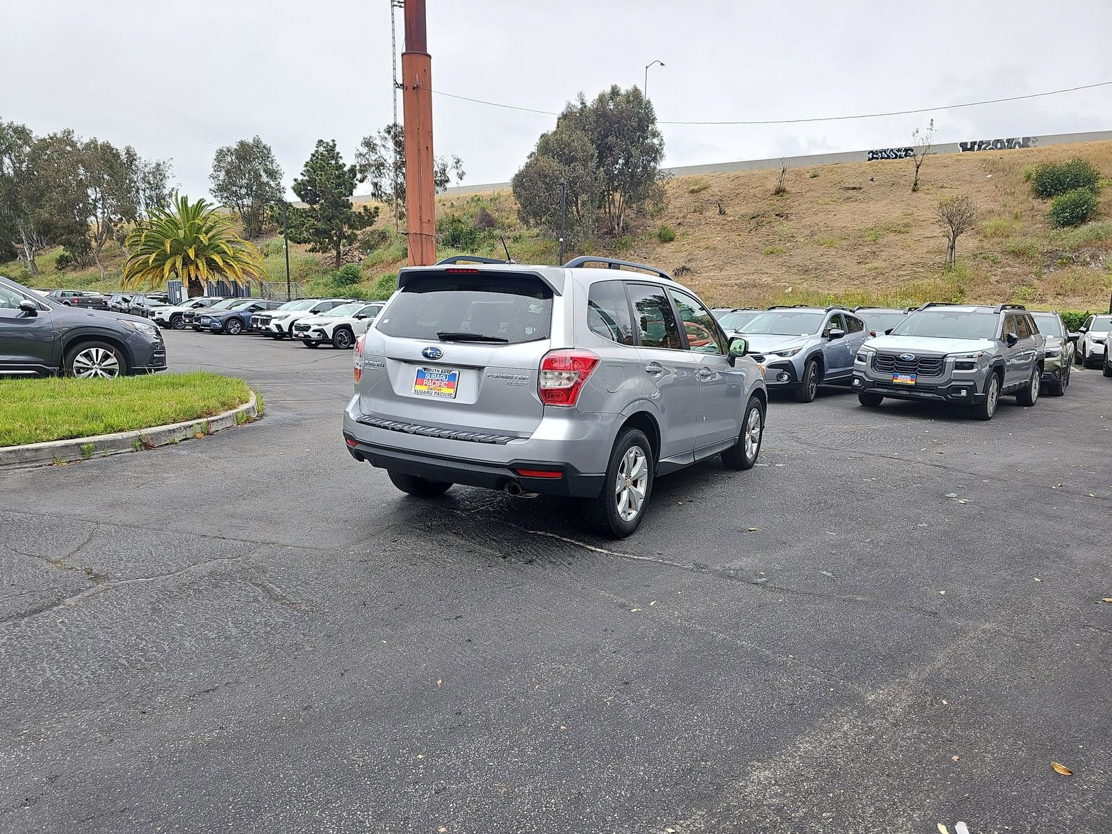 Used 2015 Subaru Forester 2.5i Limited w/ Popular Package #2 image 7