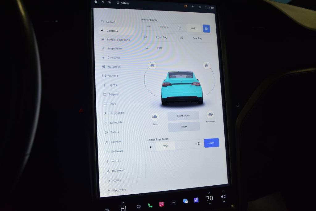 Used 2020 Tesla Model X Long Range image 11