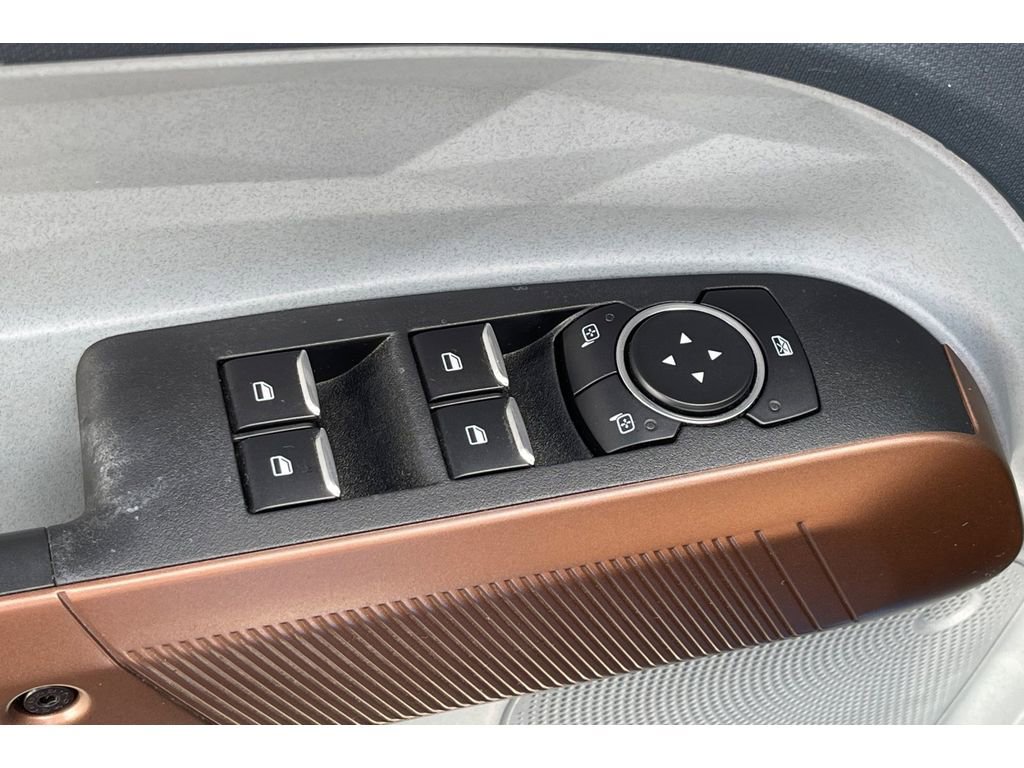 Used 2022 Ford Maverick Lariat FWD image 12