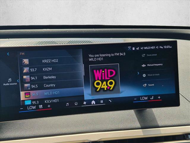 Certified 2024 BMW iX xDrive50 w/ Premium Package AWD/4WD image 12