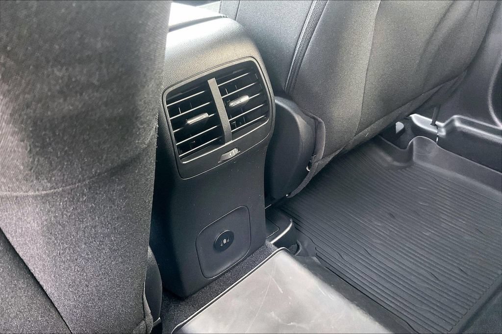 Certified 2025 Ford Escape Active w/ Tech Pack #1 FWD image 34