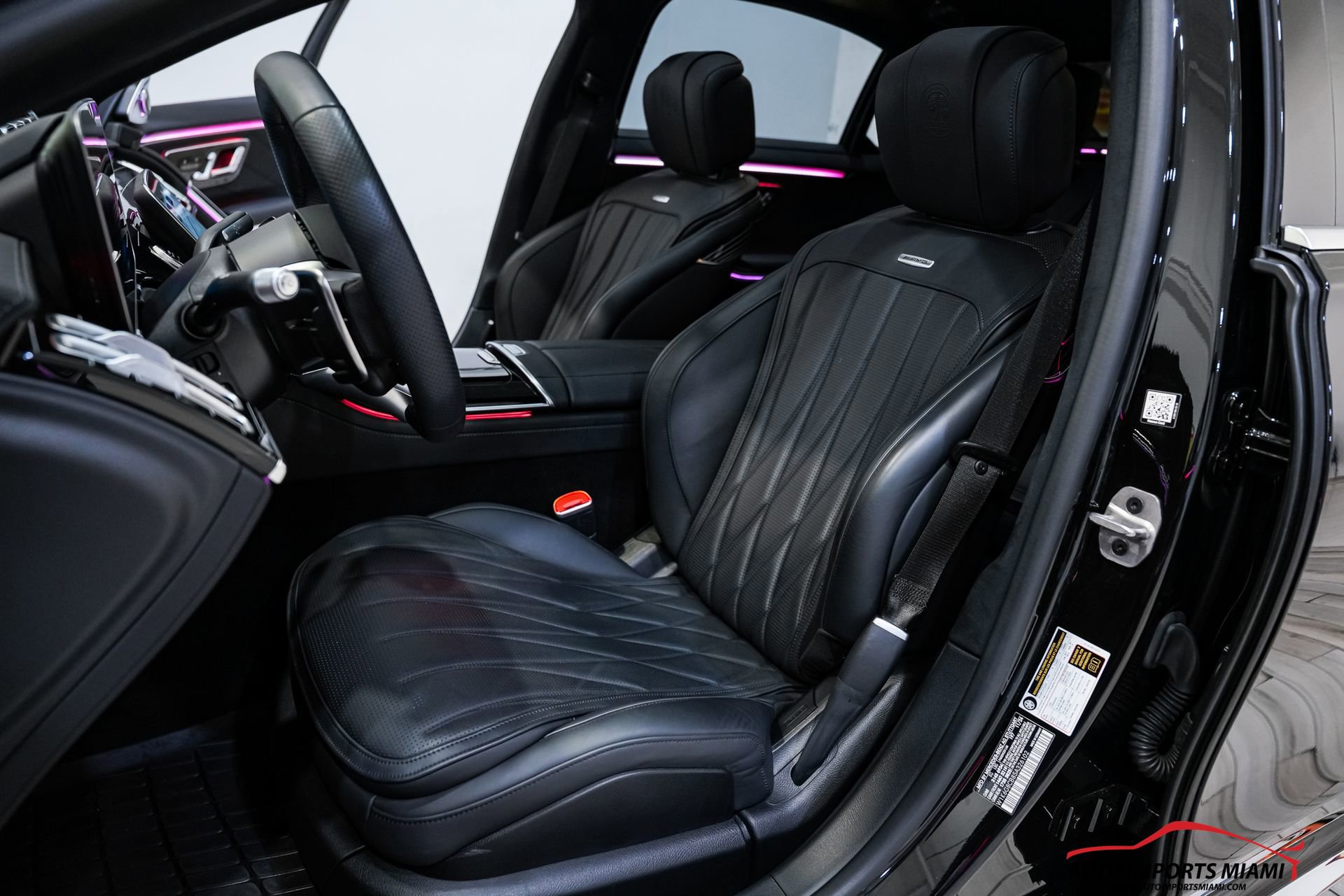 Used 2025 Mercedes-Benz S 63 AMG S image 38