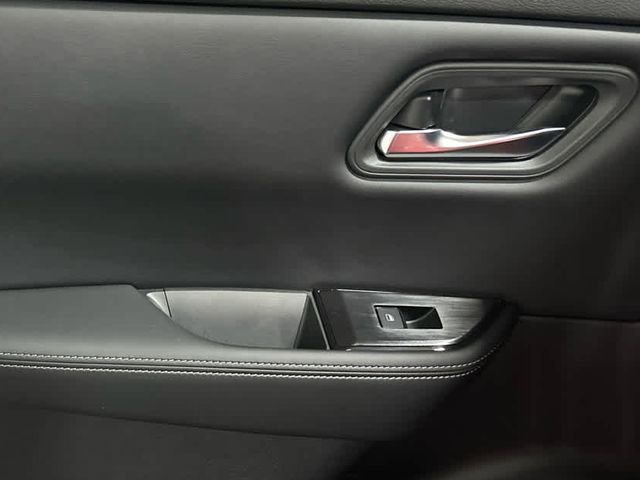 New 2026 Nissan Rogue SV AWD/4WD image 24
