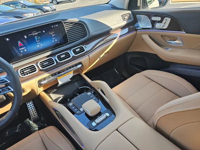 New 2026 Mercedes-Benz GLS 450 4MATIC image 35