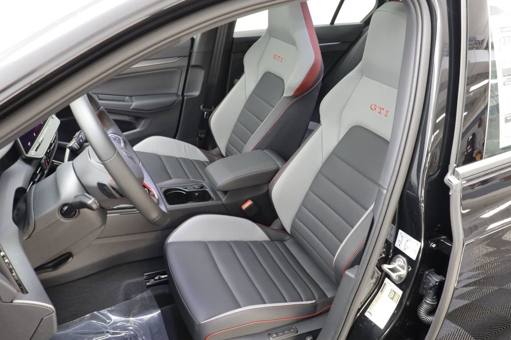 New 2026 Volkswagen GTI SE FWD image 14