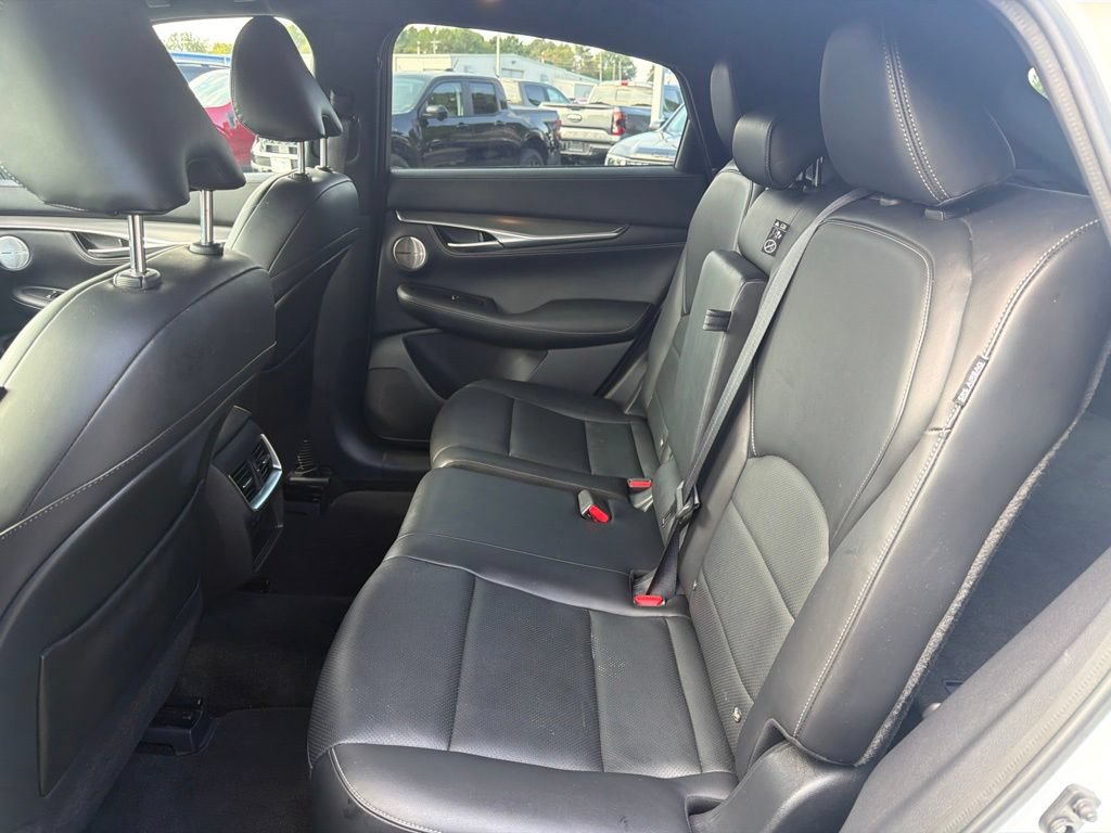 Used 2023 INFINITI QX55 Essential AWD/4WD image 15