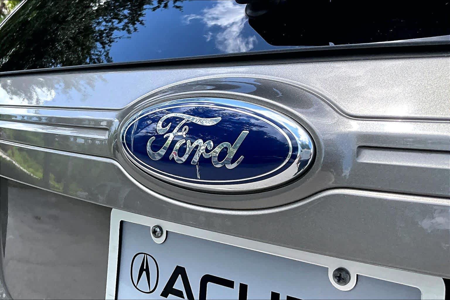 Used 2013 Ford Edge SEL FWD image 30
