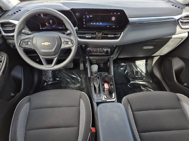 Used 2025 Chevrolet TrailBlazer LT FWD image 23