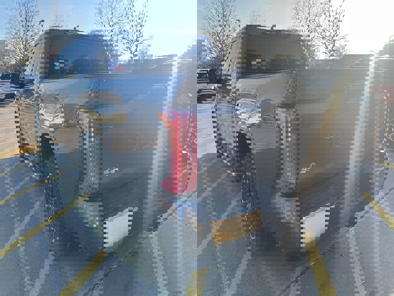 Used 2023 Toyota Tundra Limited image 6