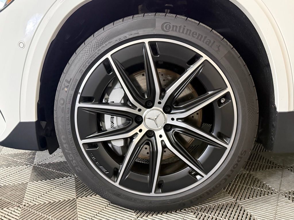 New 2026 Mercedes-Benz GLA 35 AMG 4MATIC image 9