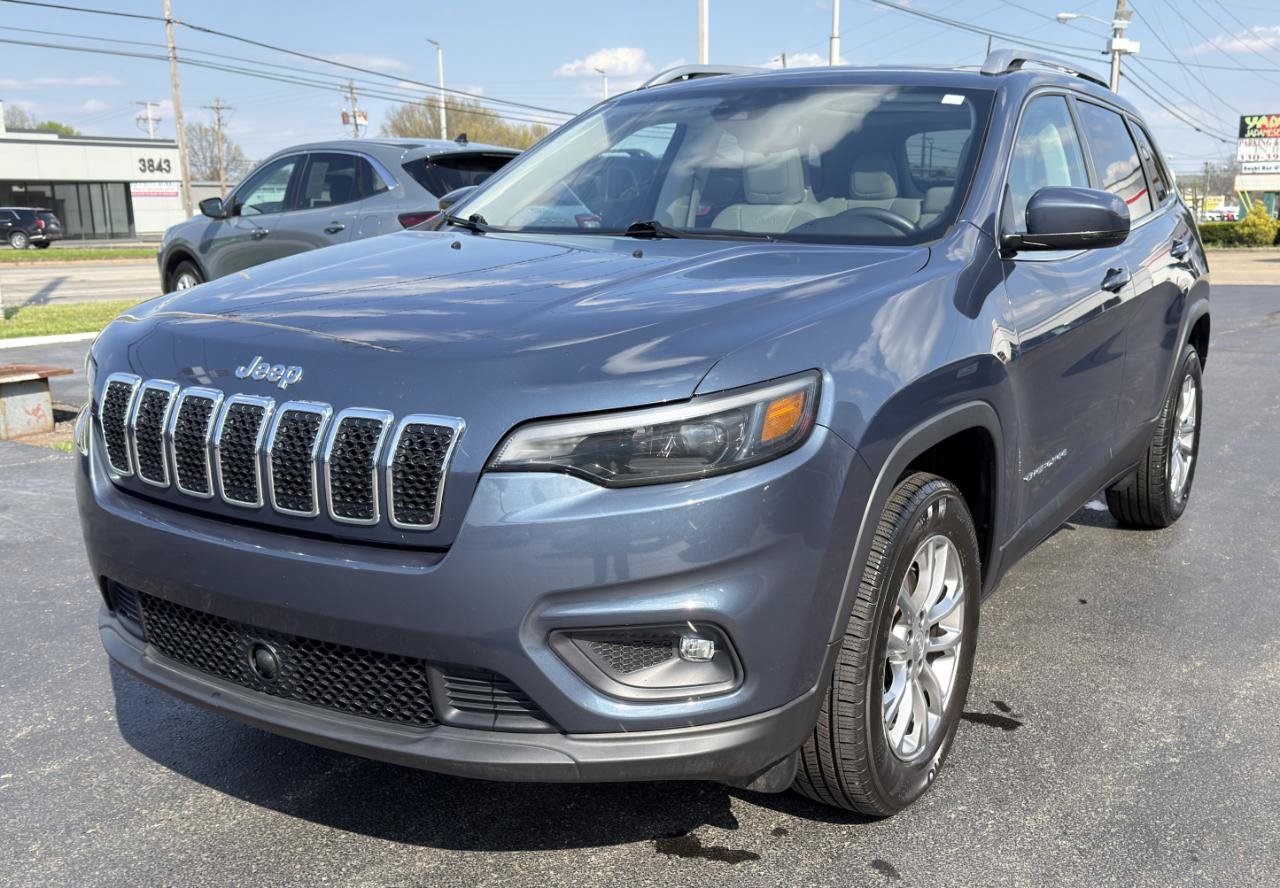 Used 2021 Jeep Cherokee Latitude Lux w/ Sun & Sound Group AWD/4WD image 7