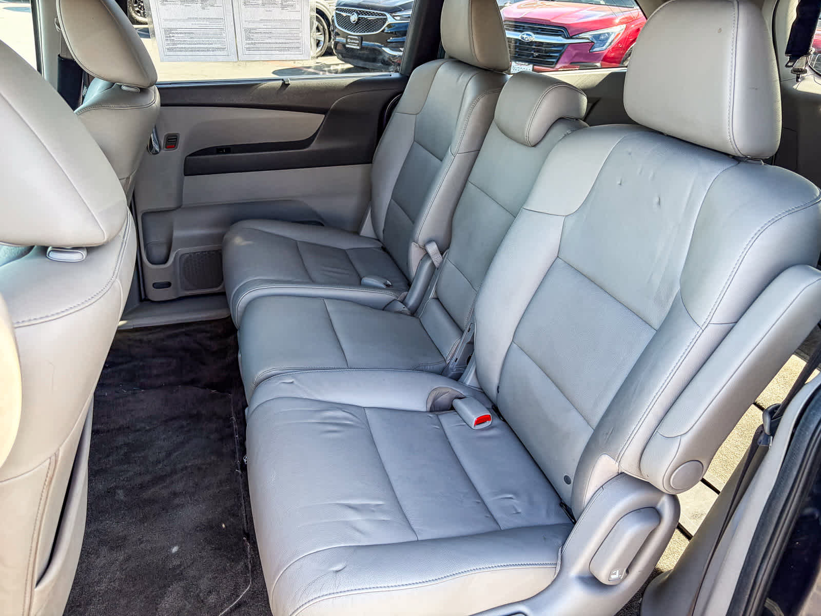 Used 2015 Honda Odyssey EX-L image 18