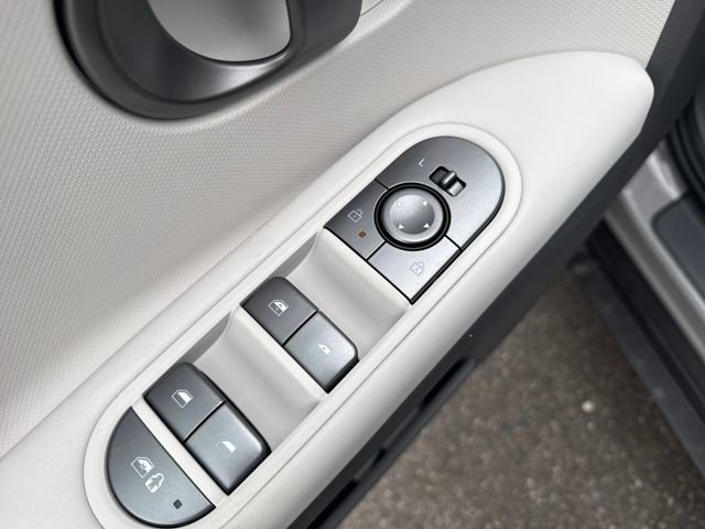 New 2026 Hyundai Ioniq 5 SEL image 11