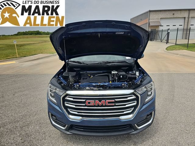 Used 2024 GMC Terrain SLT FWD image 29