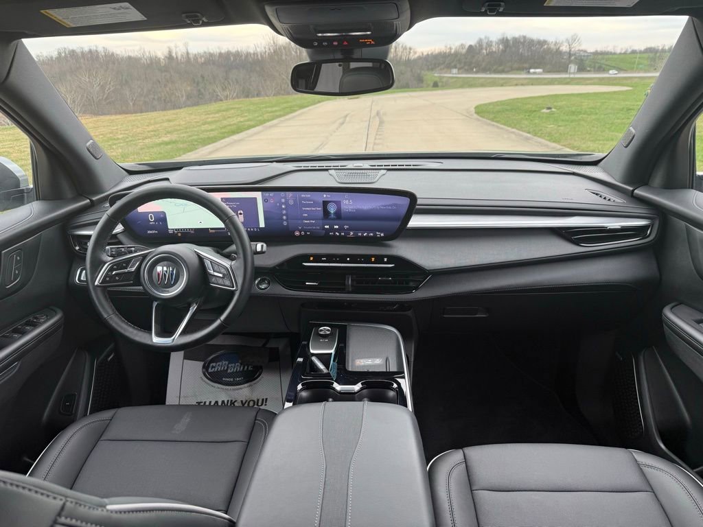 Used 2025 Buick Enclave Preferred image 19