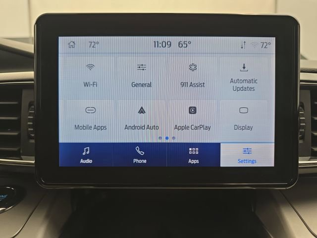 Used 2023 Ford Explorer XLT w/ Equipment Group 202A image 24