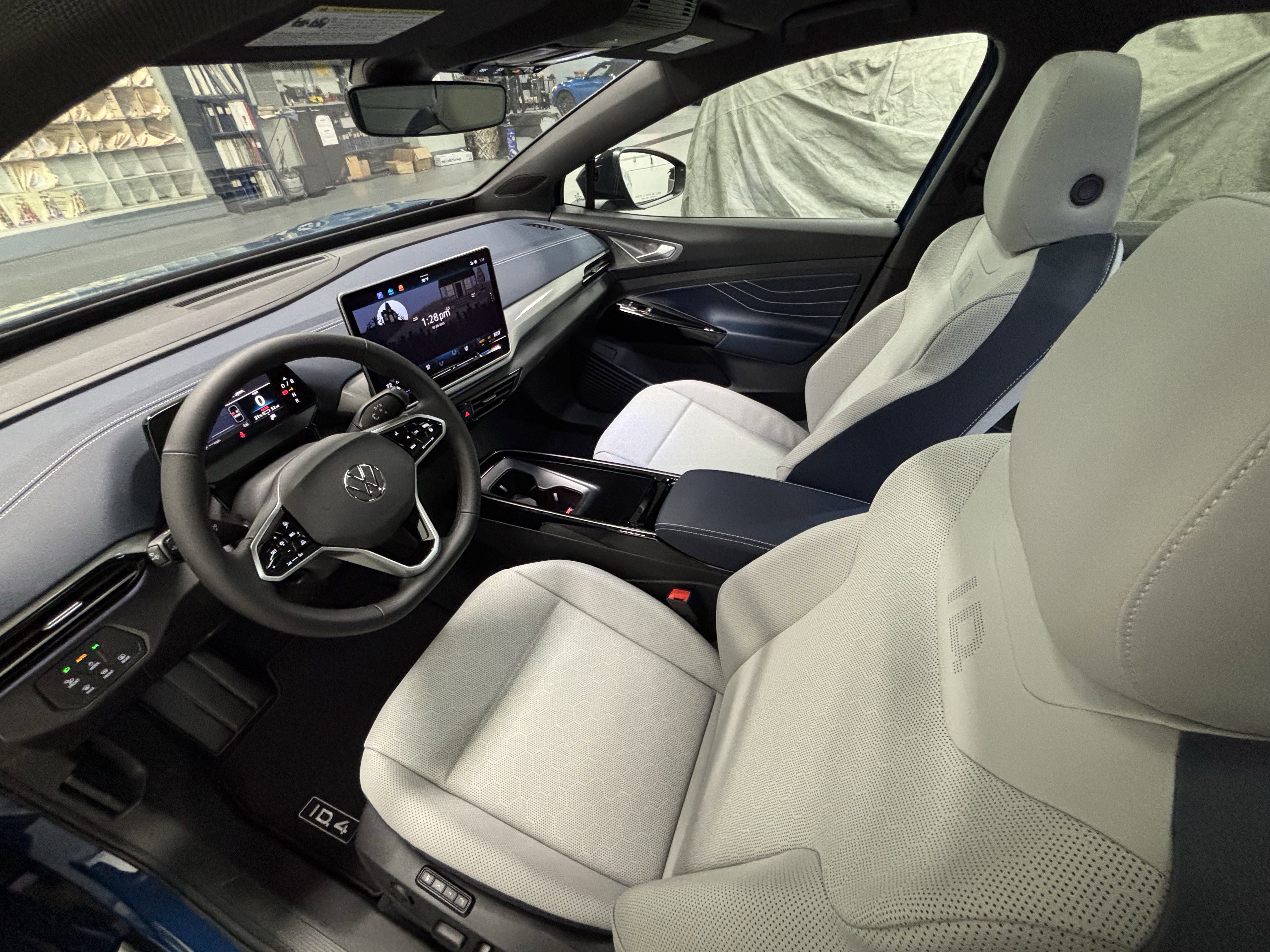 New 2025 Volkswagen ID.4 Pro S AWD/4WD image 5
