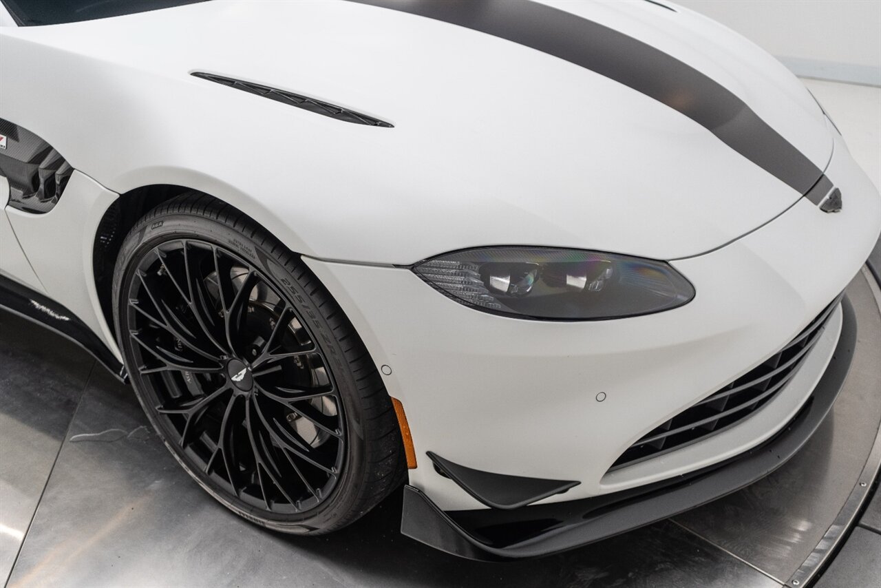 Used 2023 Aston Martin V8 Vantage Coupe RWD image 84