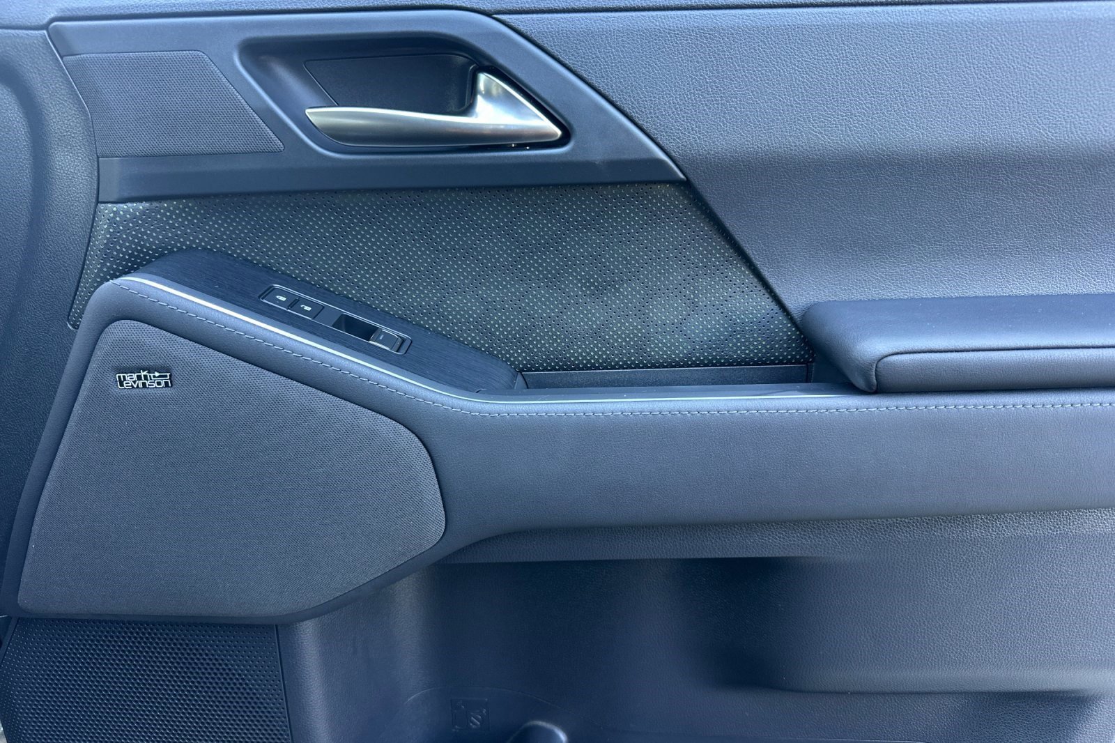 Certified 2024 Lexus GX 550 550 Overtrail+ image 22