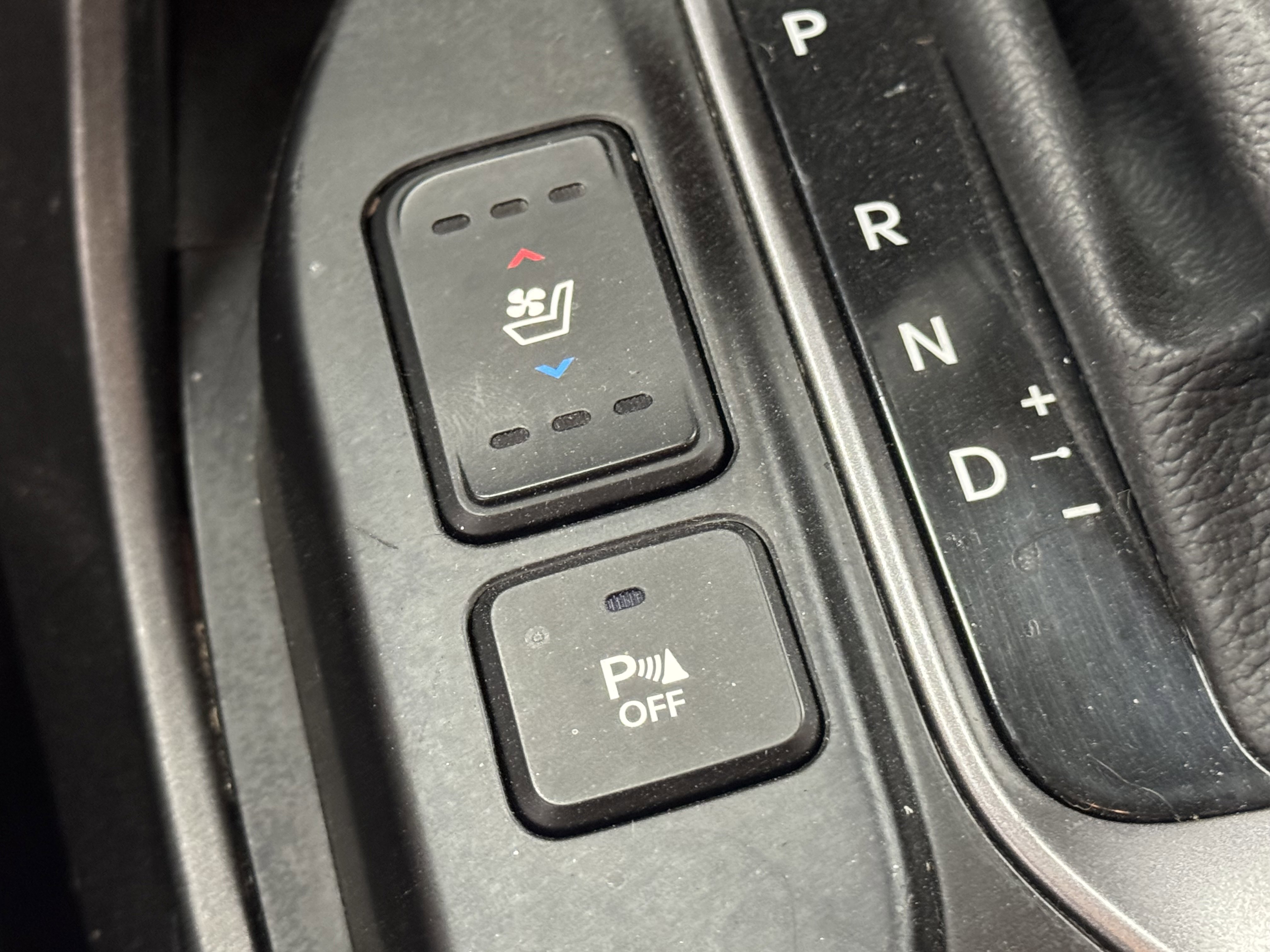 Used 2015 Hyundai Santa Fe Sport 2.0T w/ Option Group 05 image 15