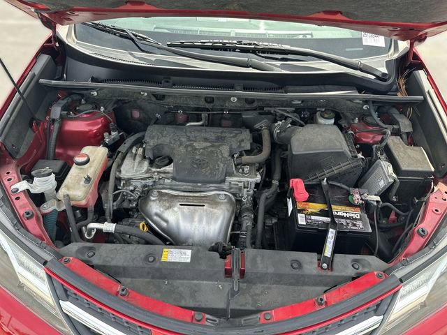 Used 2015 Toyota RAV4 LE FWD image 28