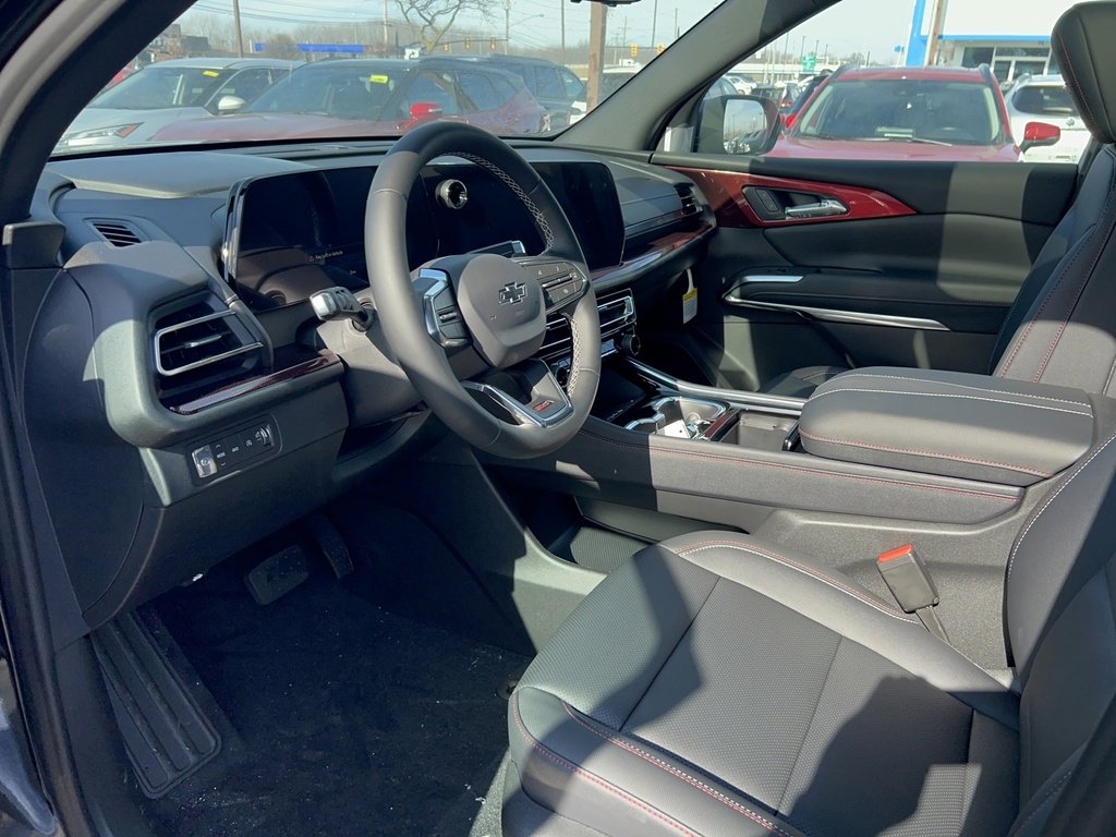 Used 2026 Chevrolet Traverse Z71 w/ Driver Confidence Package image 10