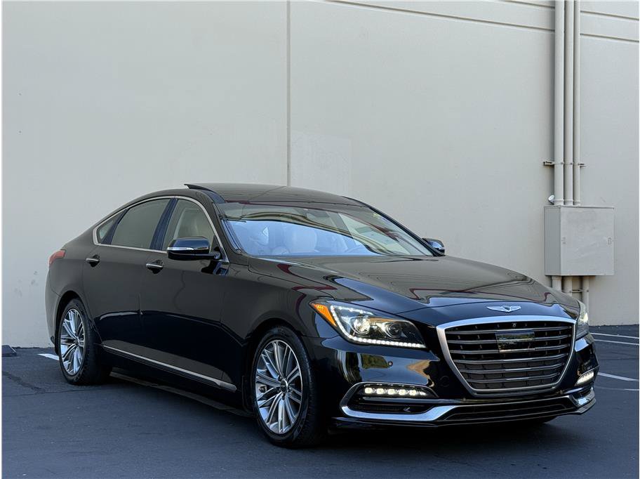 Used 2018 Genesis G80 3.8 w/ Option Group 03 RWD image 2