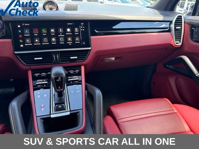 Used 2022 Porsche Cayenne AWD/4WD image 8