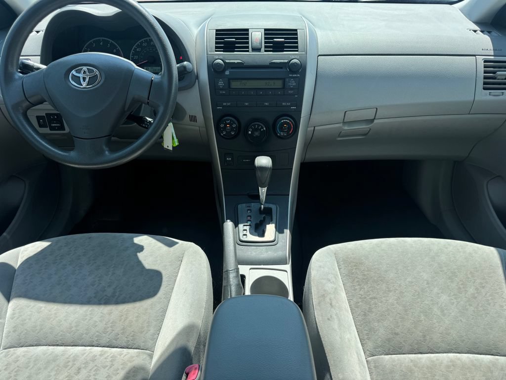 Used 2009 Toyota Corolla LE FWD image 9