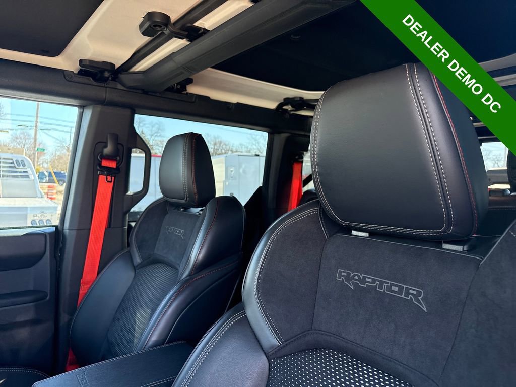 Used 2025 Ford Bronco Raptor AWD/4WD image 24