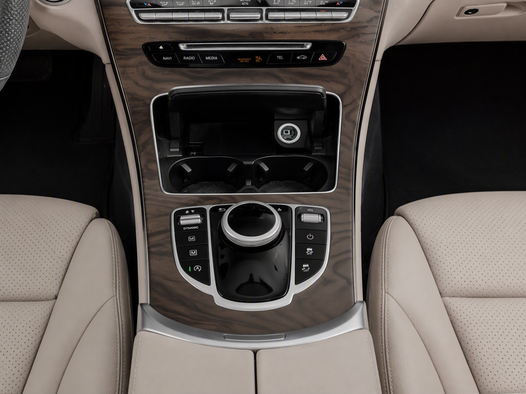 Used 2019 Mercedes-Benz GLC 300 4MATIC image 14