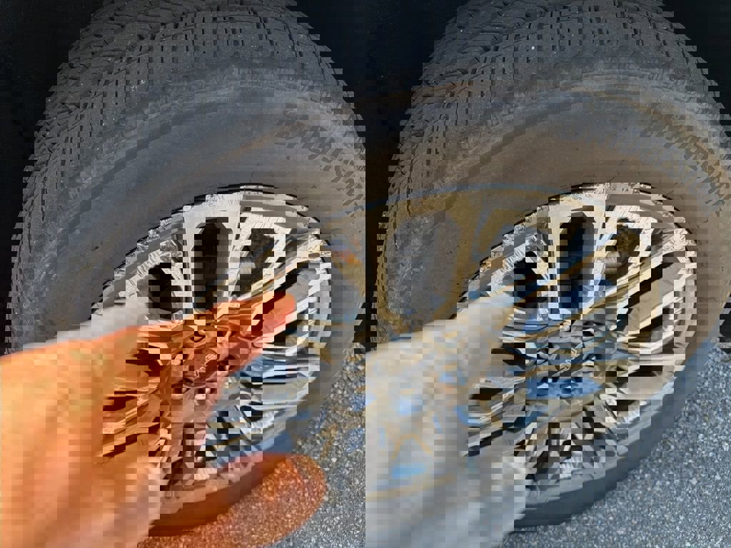 Used 2023 GMC Yukon Denali Ultimate w/ LPO, Floor Liner Package image 12