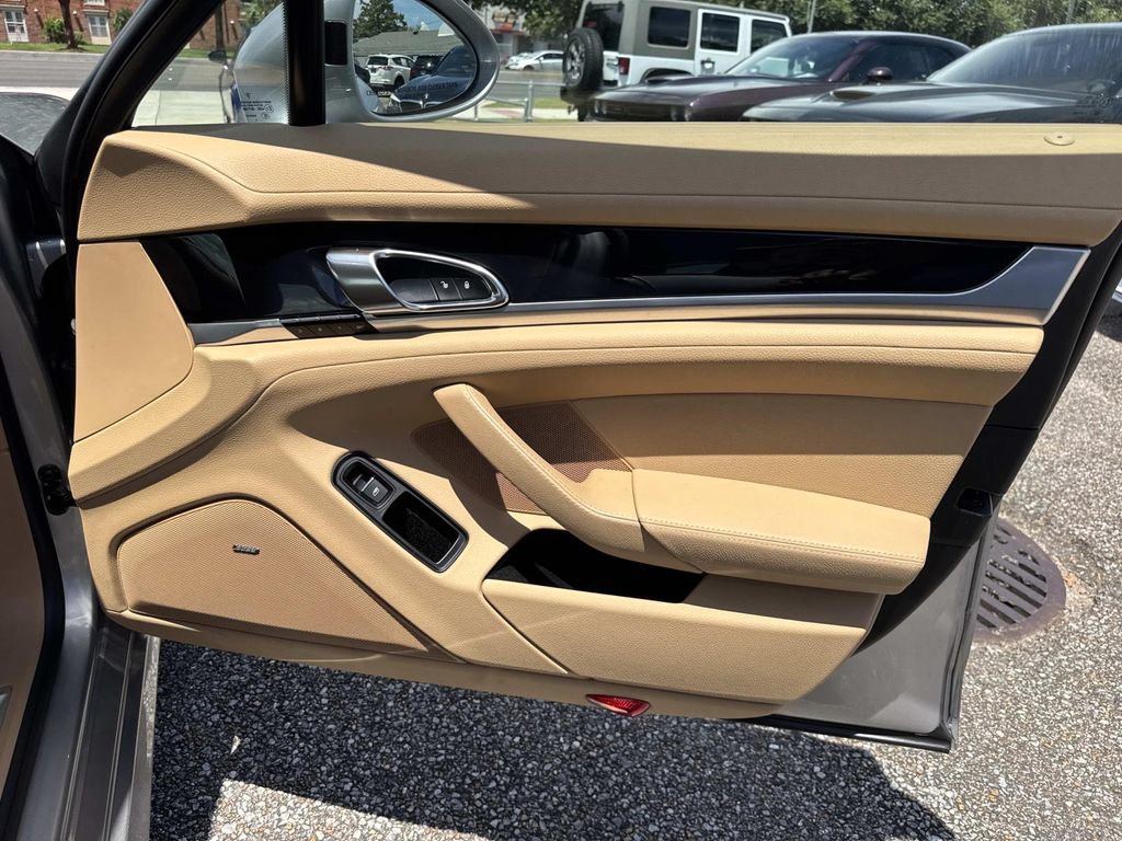 Used 2016 Porsche Panamera 4 Edition AWD/4WD image 15