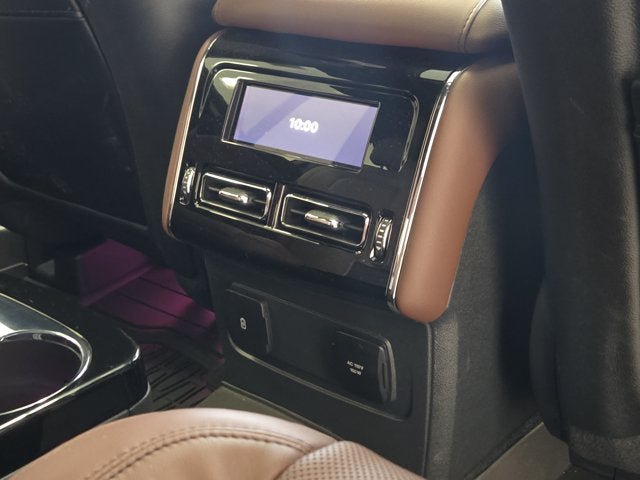 Used 2025 Lincoln Aviator Reserve w/ Equipment Group 201A AWD/4WD image 10