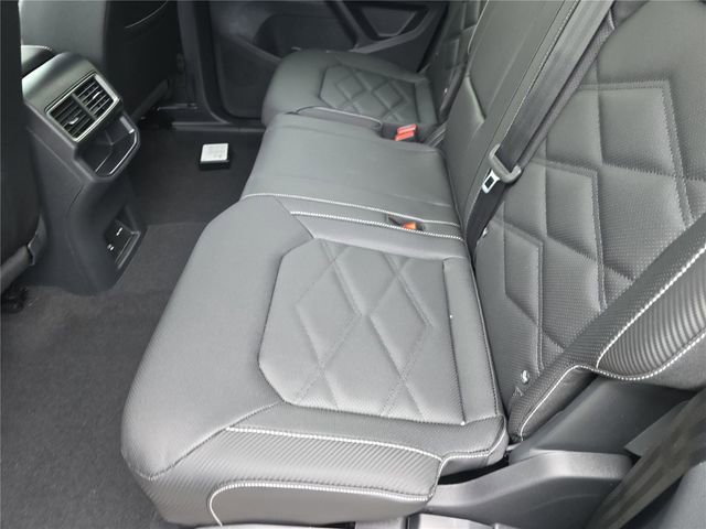 New 2026 Volkswagen Atlas Cross Sport SE image 14